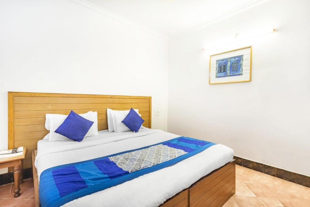 Bribon Guest House كالانغيُت المظهر الخارجي الصورة